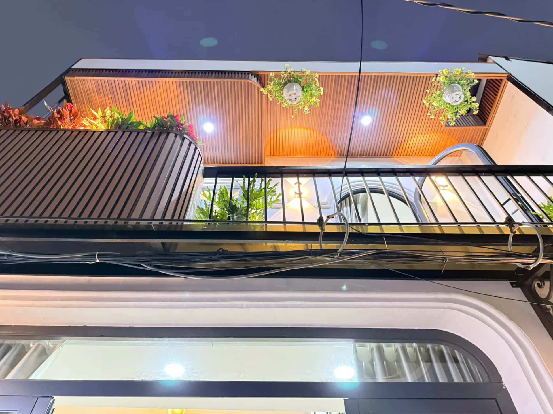Bán nhà mặt tiền abc Huyện Cờ Đỏ, TP. Cần Thơ – 10 phòng ngủ, giá 25 tỷ