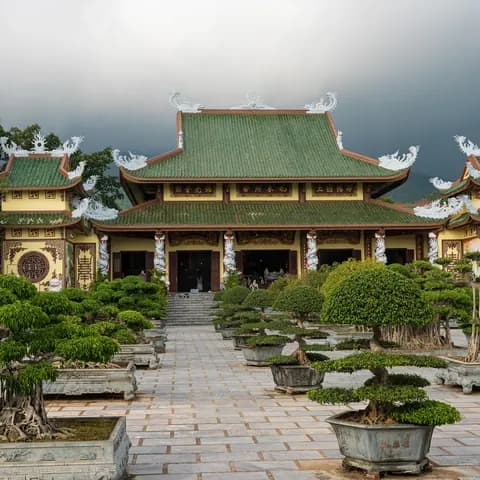 Mua bán nhà đất Sơn Trà