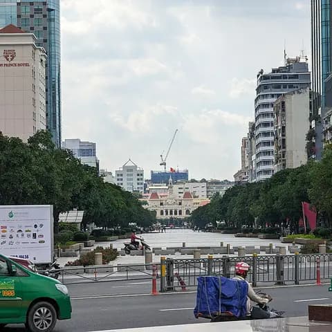 Mua bán nhà đất Quận 1