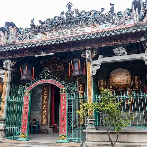 Mua bán nhà đất Quận 5
