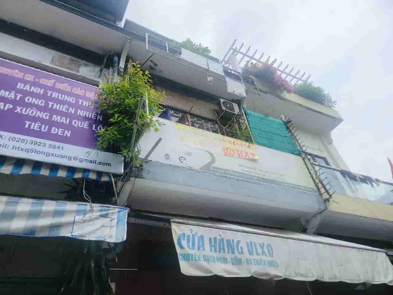 Image Image